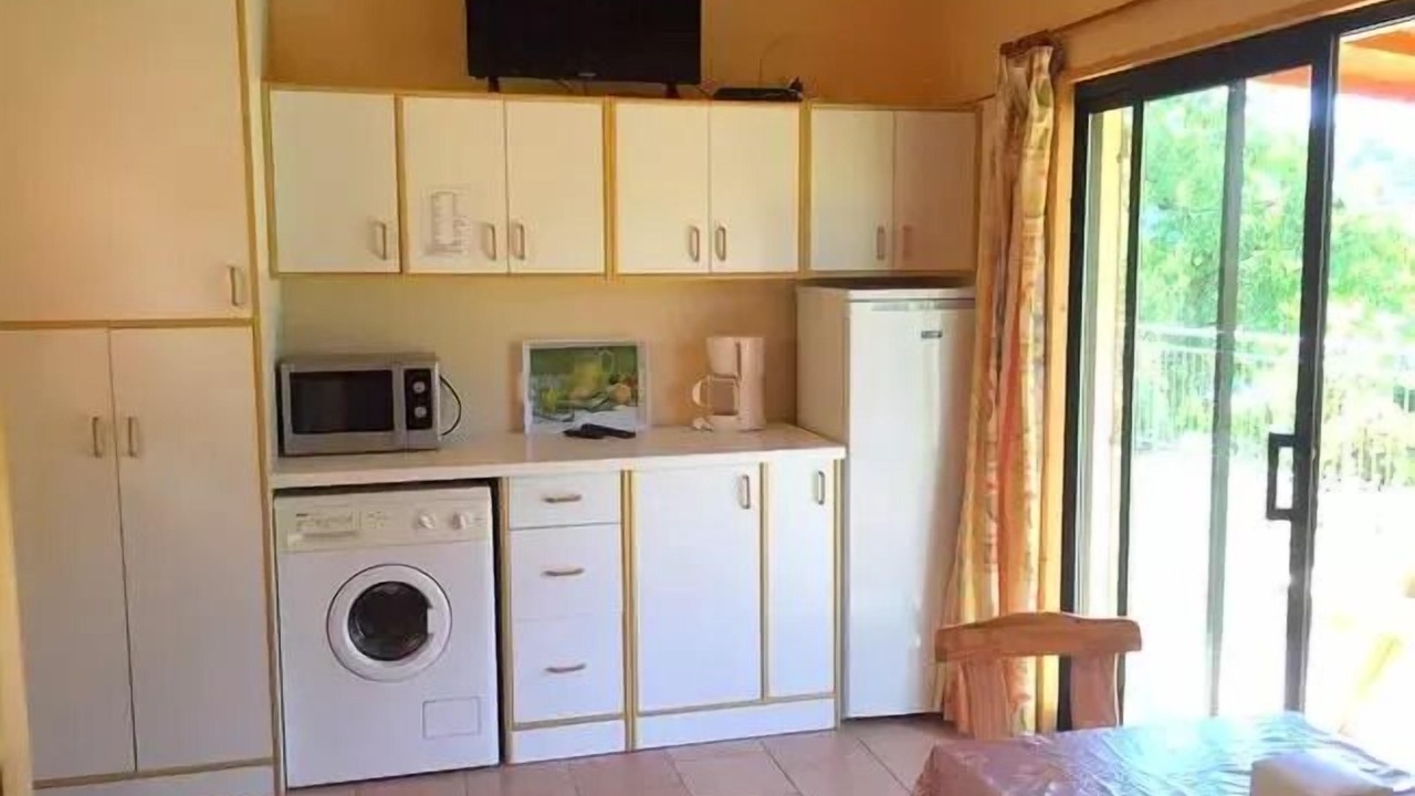 Photo of Kitchen in Saint-Rome-de-Tarn