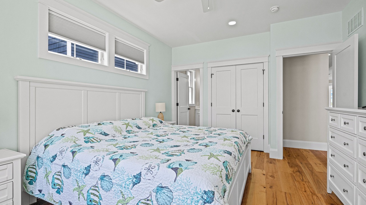 Photo of Bedroom in Ship Bottom