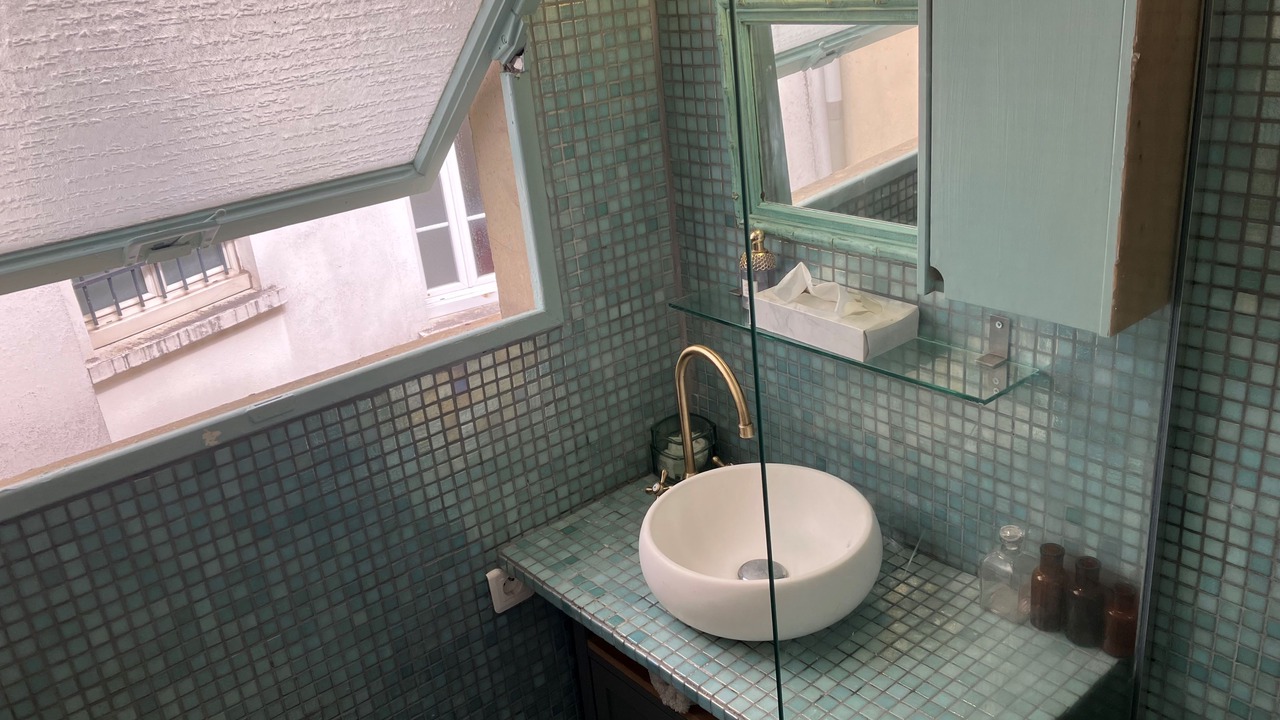 Photo of Bathroom in Val-de-Grace
