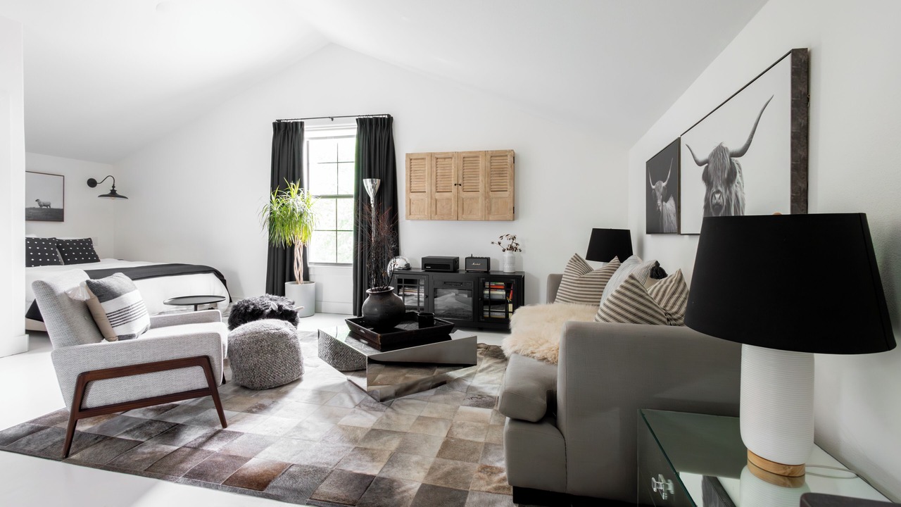 Photo of Bedroom in Downtown