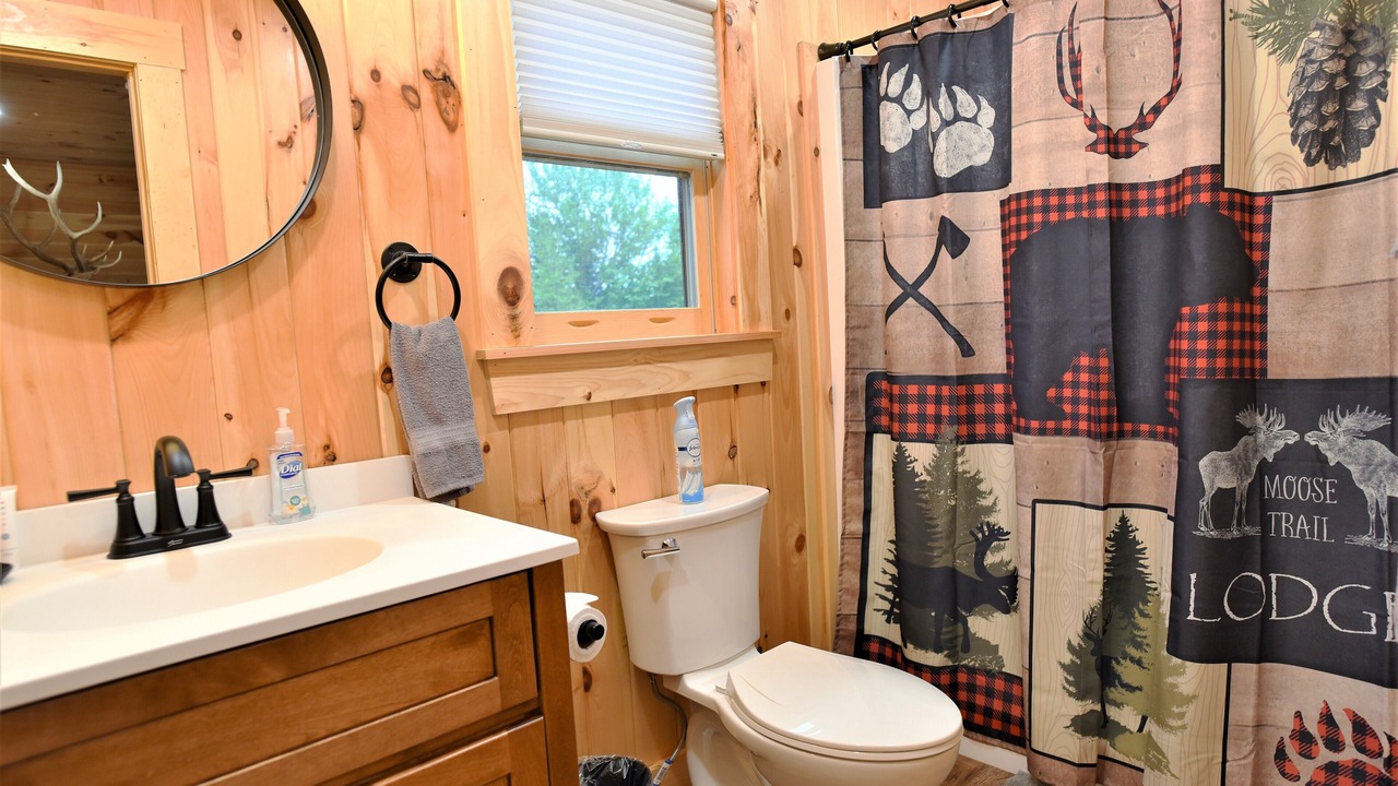 Photo of Bathroom in Pittsburg