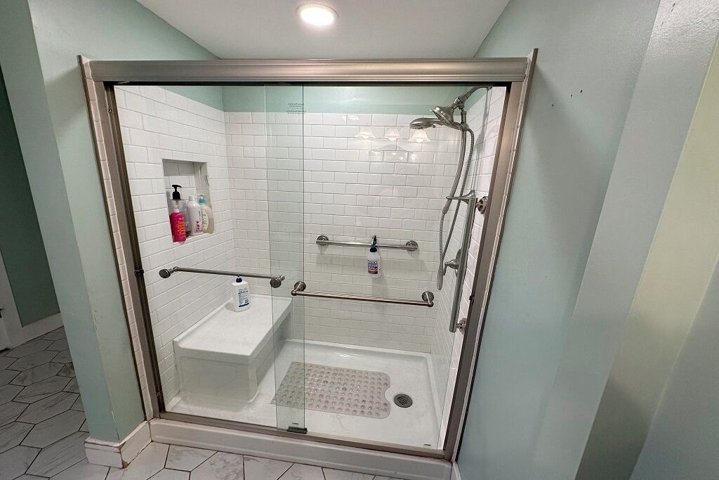Photo of Bathroom in Stockade Historic District