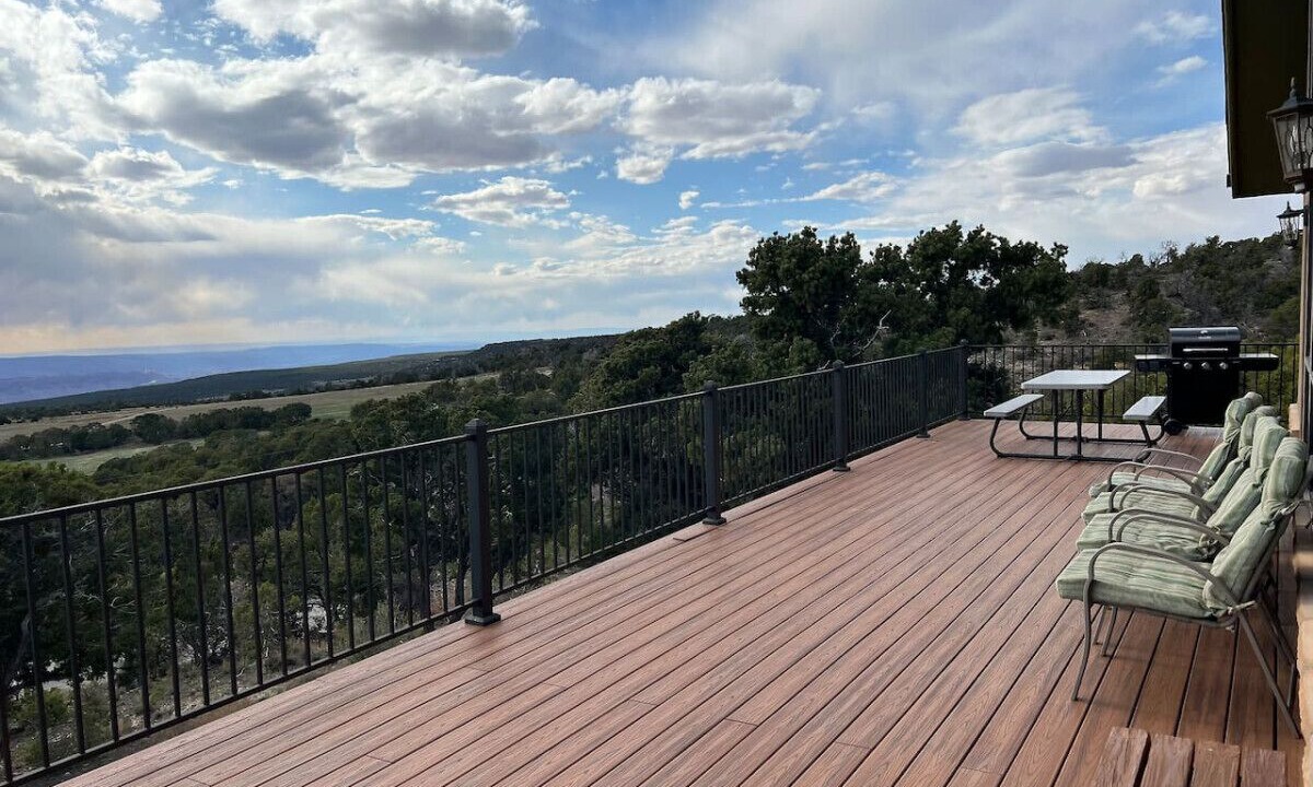 Photo of Patio Balcony in Spanish Valley