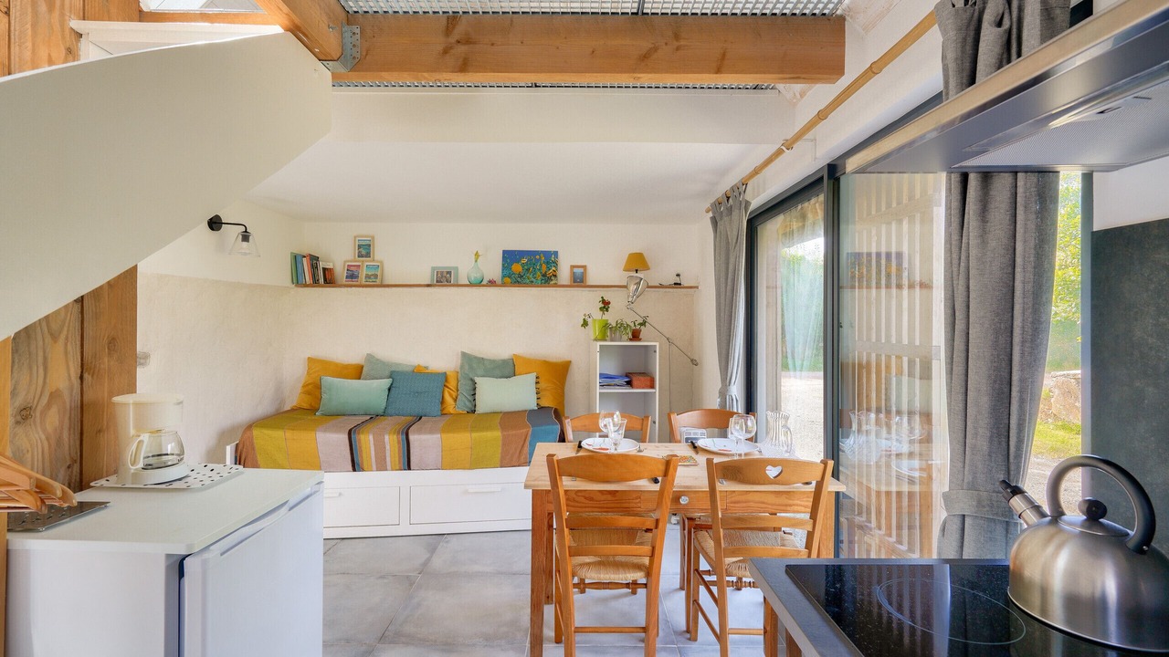 Photo of Others in Plovan