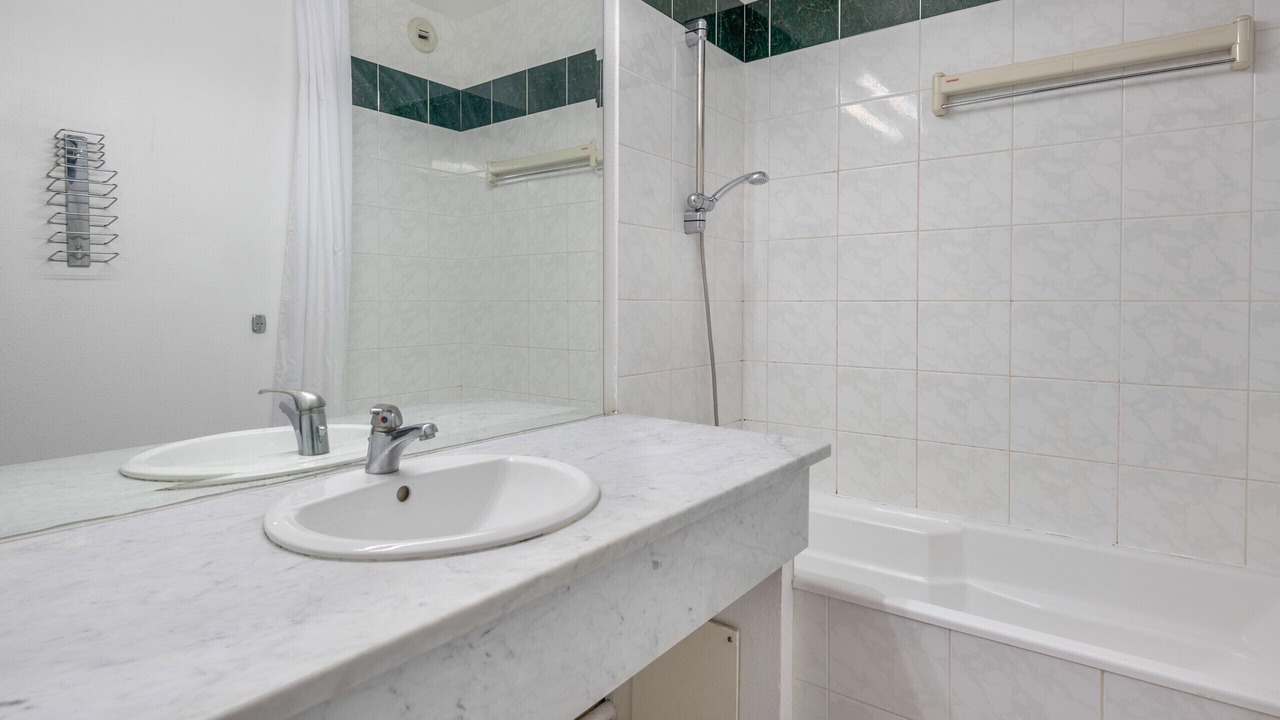 Photo of Bathroom in Le Pouliguen