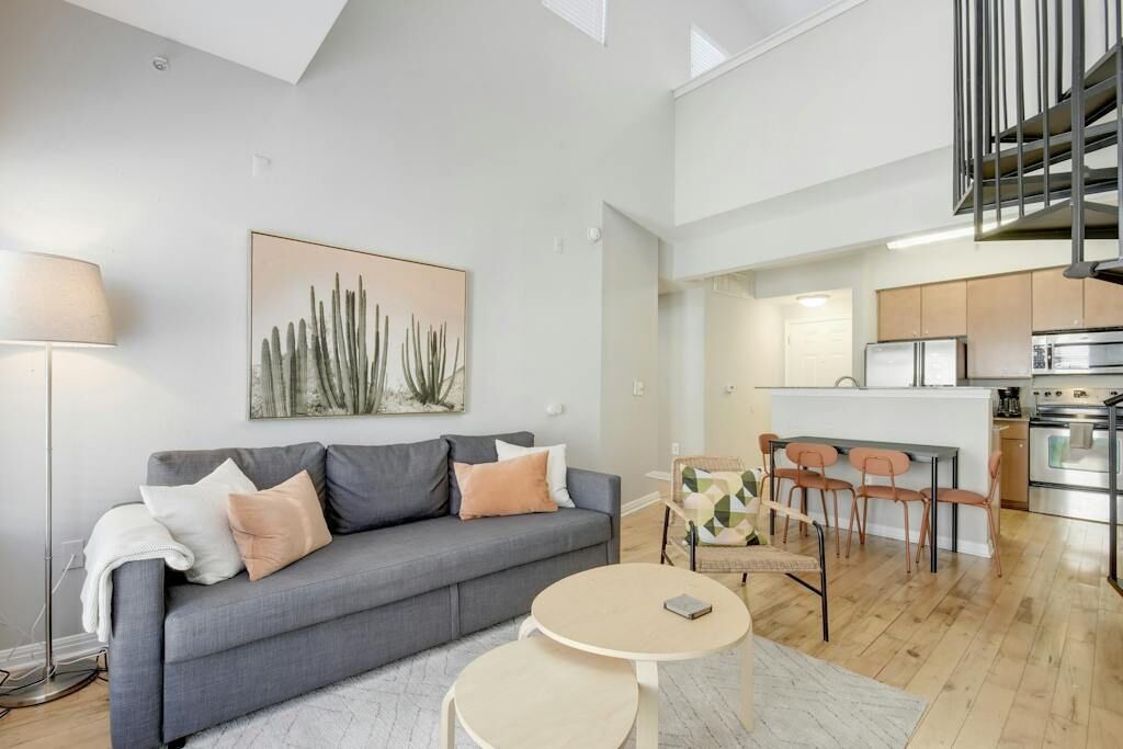 Photo of Livingroom in West Campus