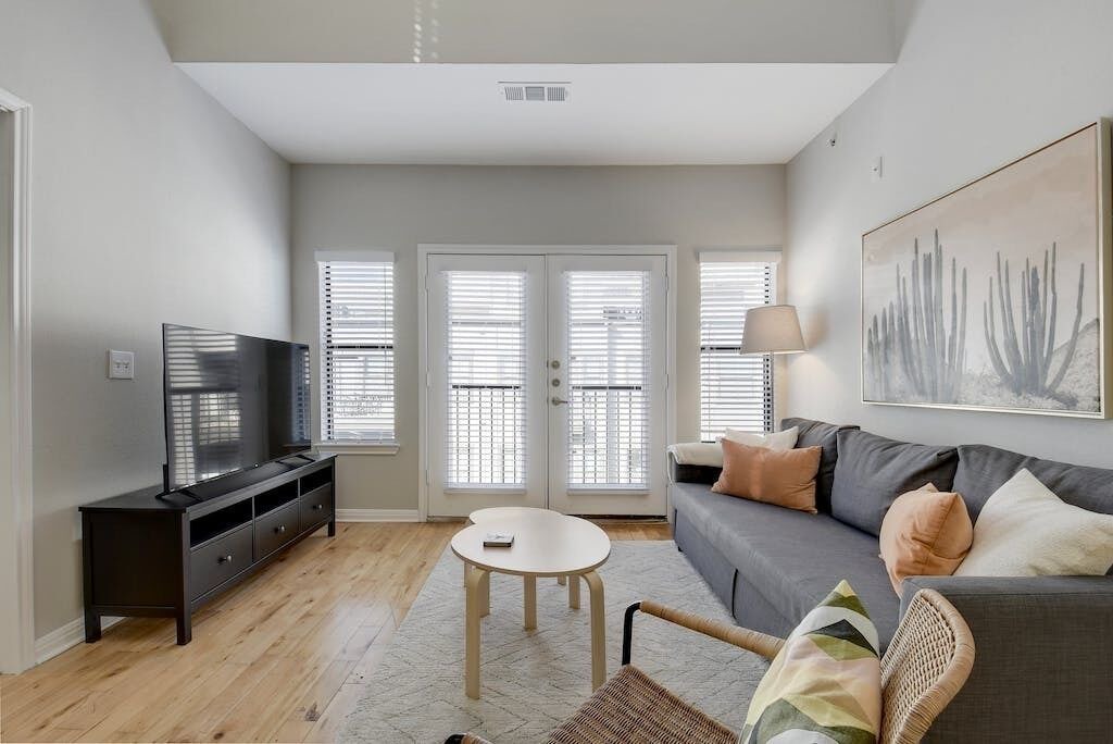Photo of Livingroom in West Campus