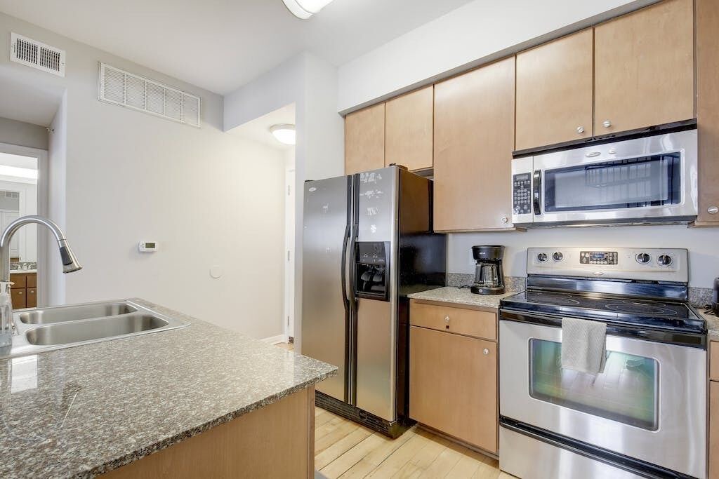 Photo of Kitchen in West Campus