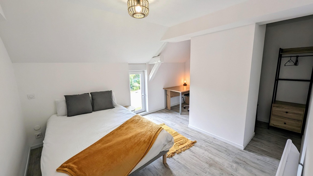 Photo of Bedroom in Mesnil-Saint-Pere