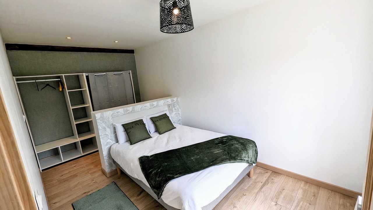 Photo of Bedroom in Mesnil-Saint-Pere