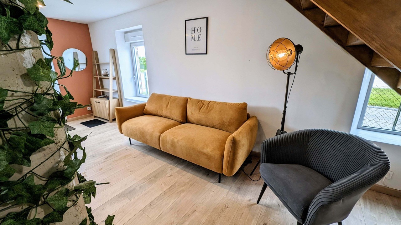 Photo of Livingroom in Mesnil-Saint-Pere