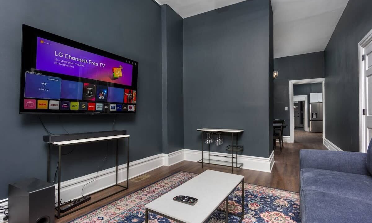 Photo of Livingroom in Harrisburg