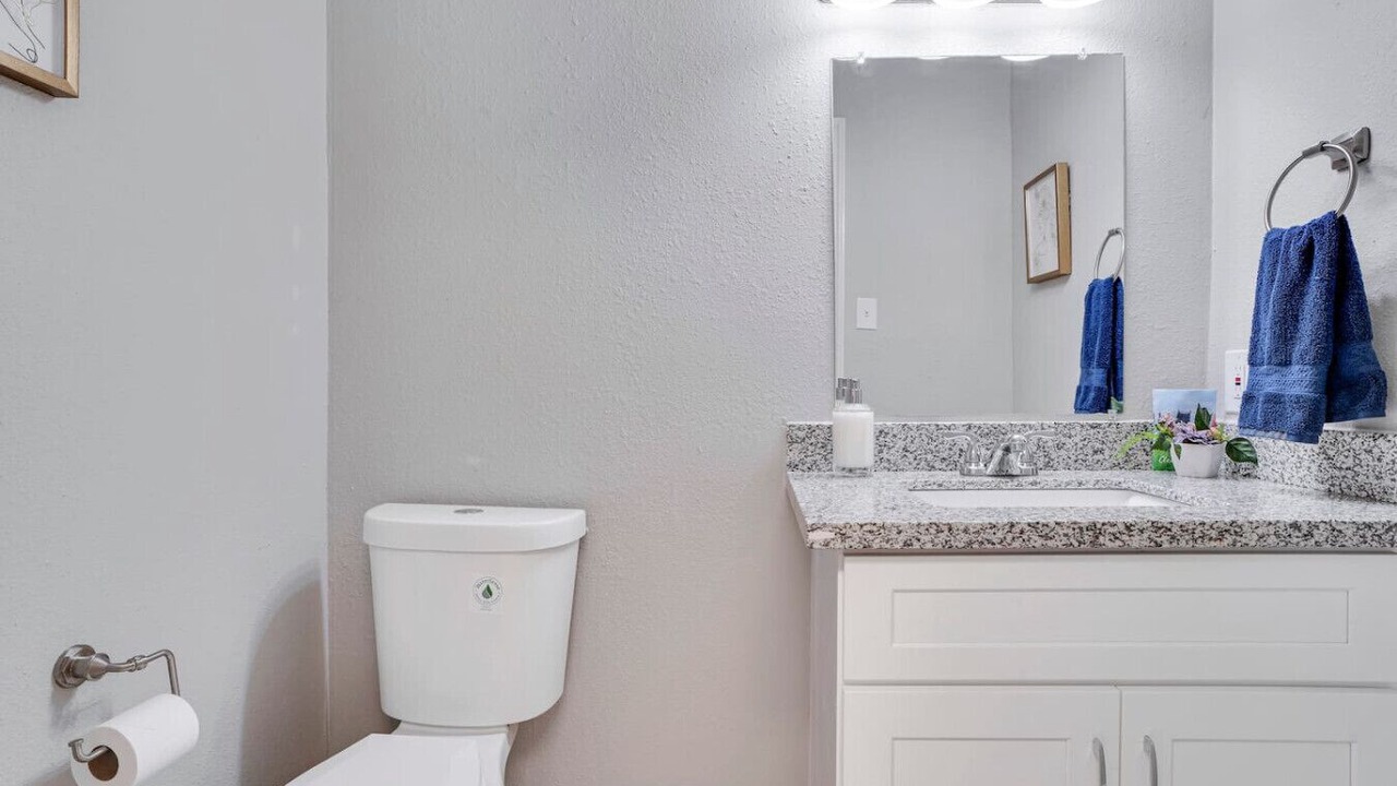 Photo of Bathroom in Ponderosa Forest