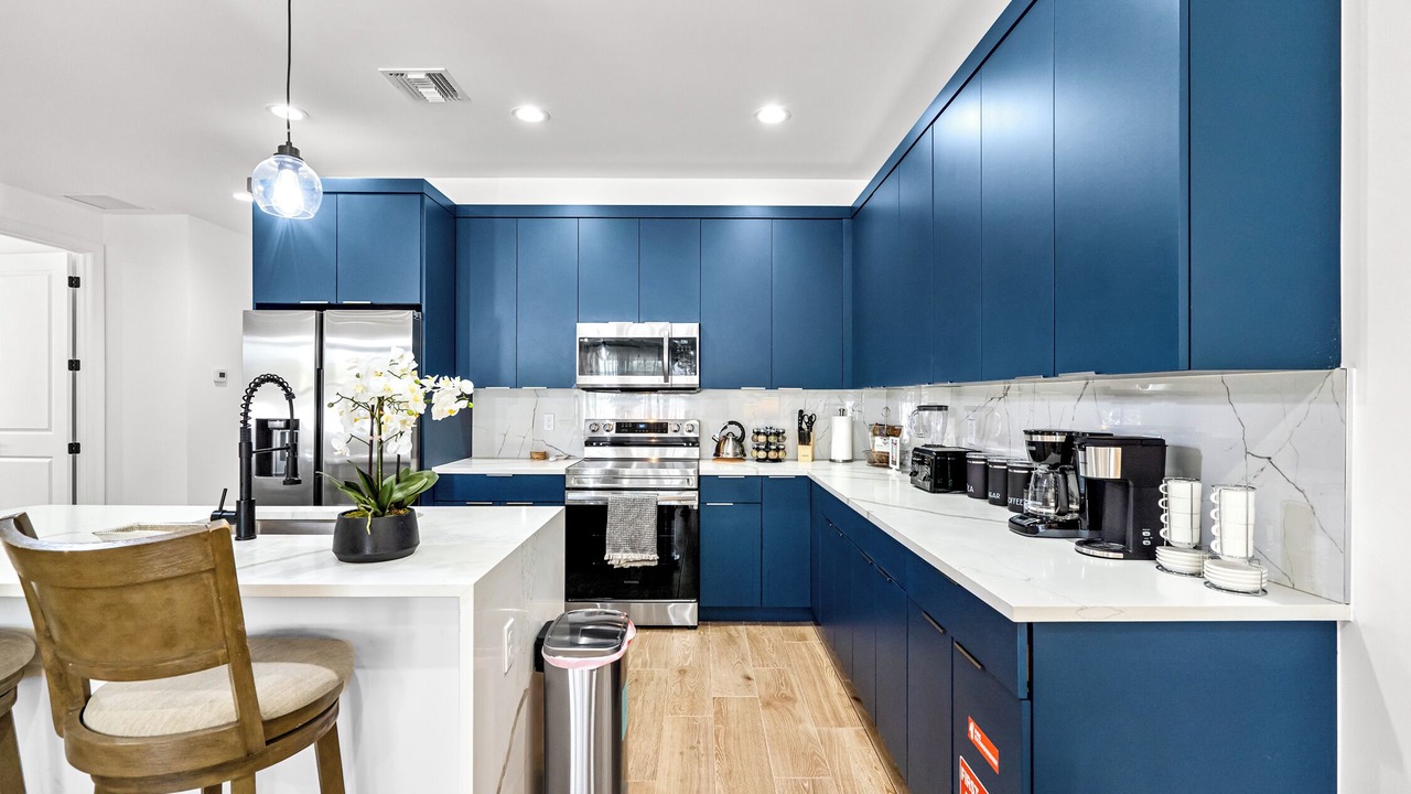 Photo of Kitchen in Lake Worth Corridor