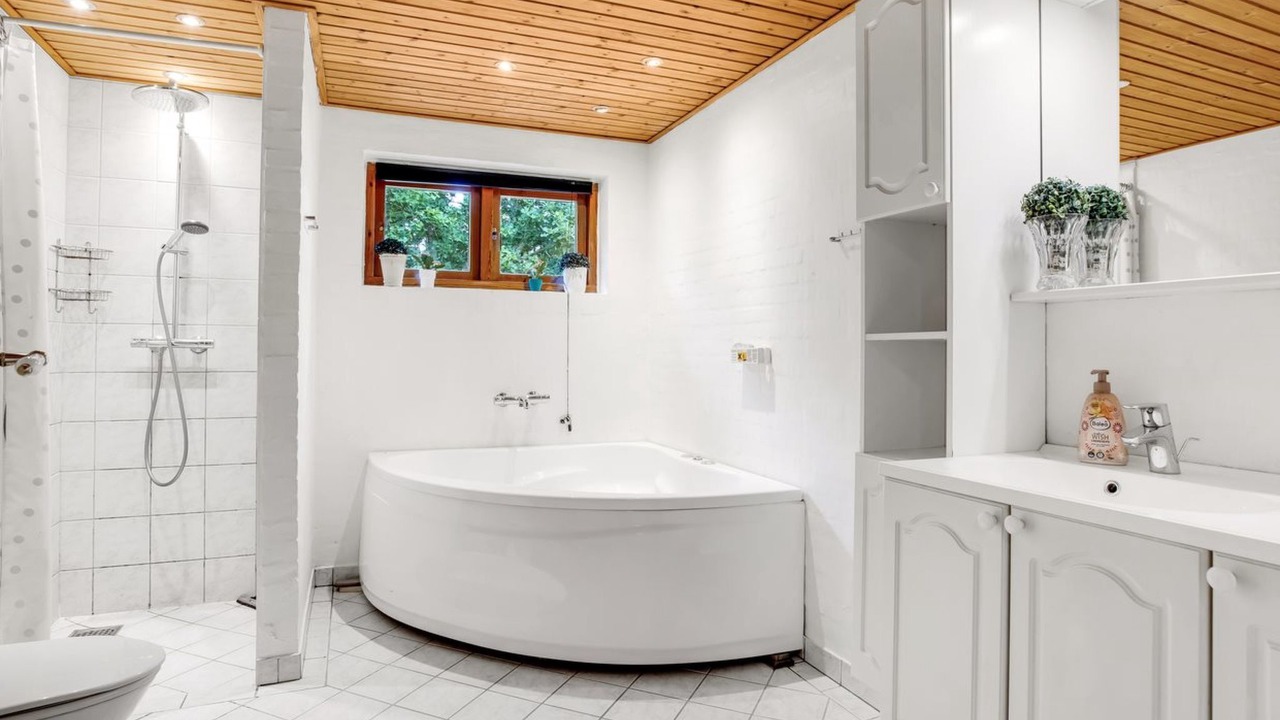 Photo of Bathroom in Bratten Strand