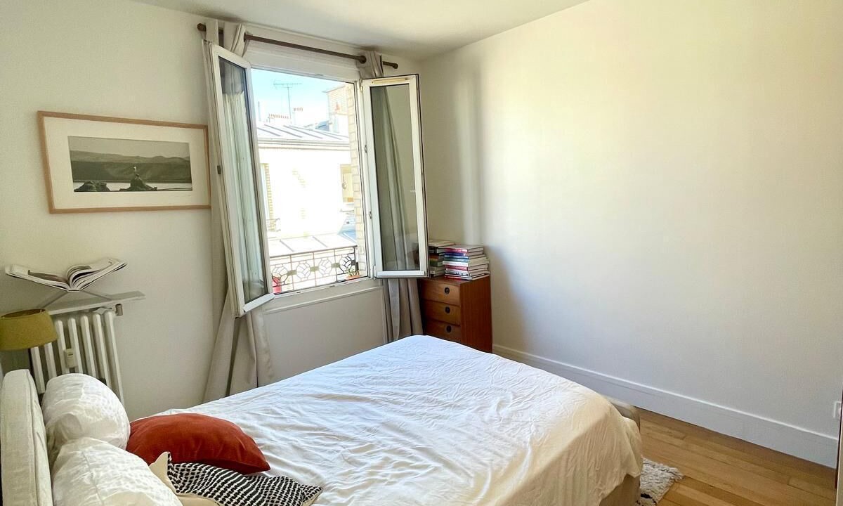 Photo of Bedroom in Belleville