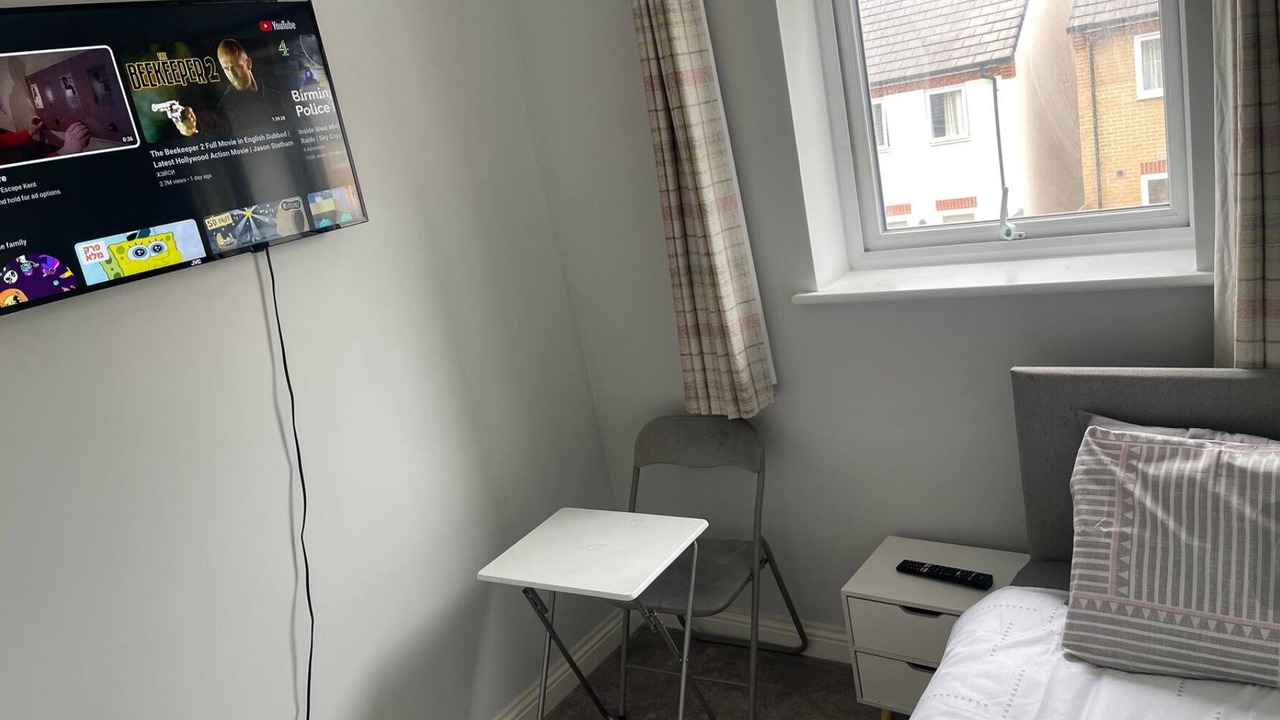 Photo of Bedroom in Sittingbourne