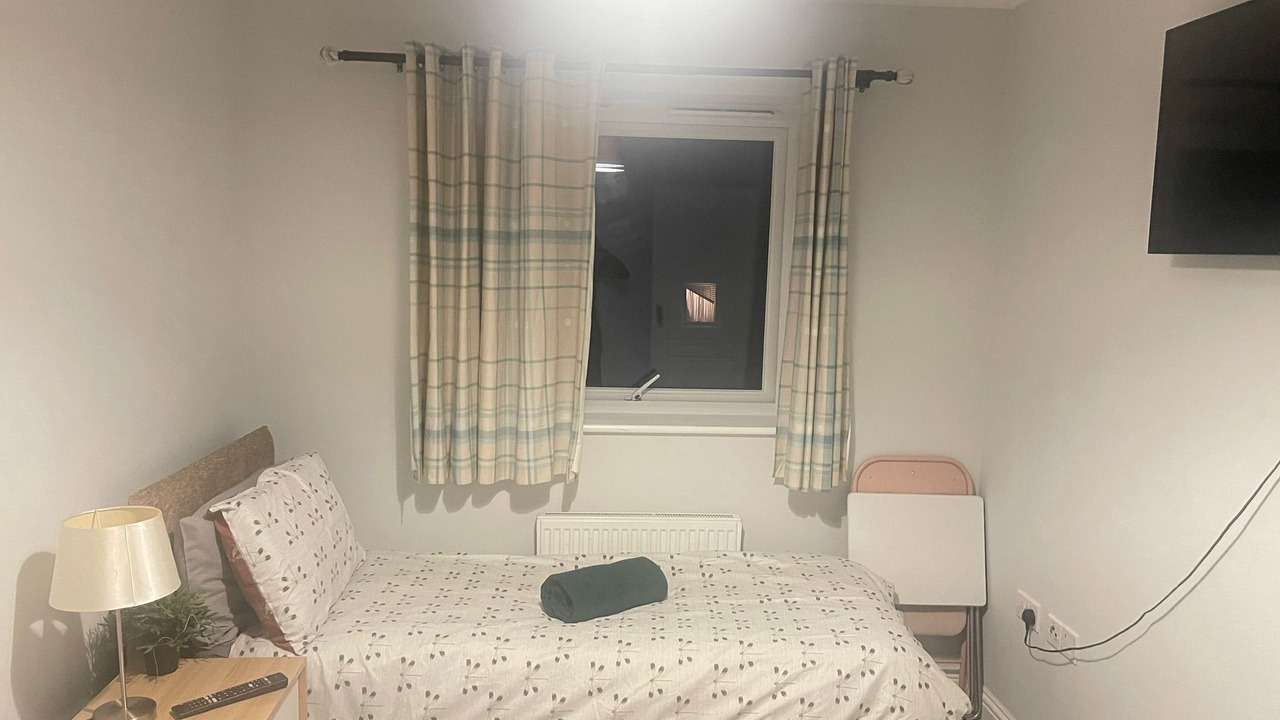 Photo of Bedroom in Sittingbourne