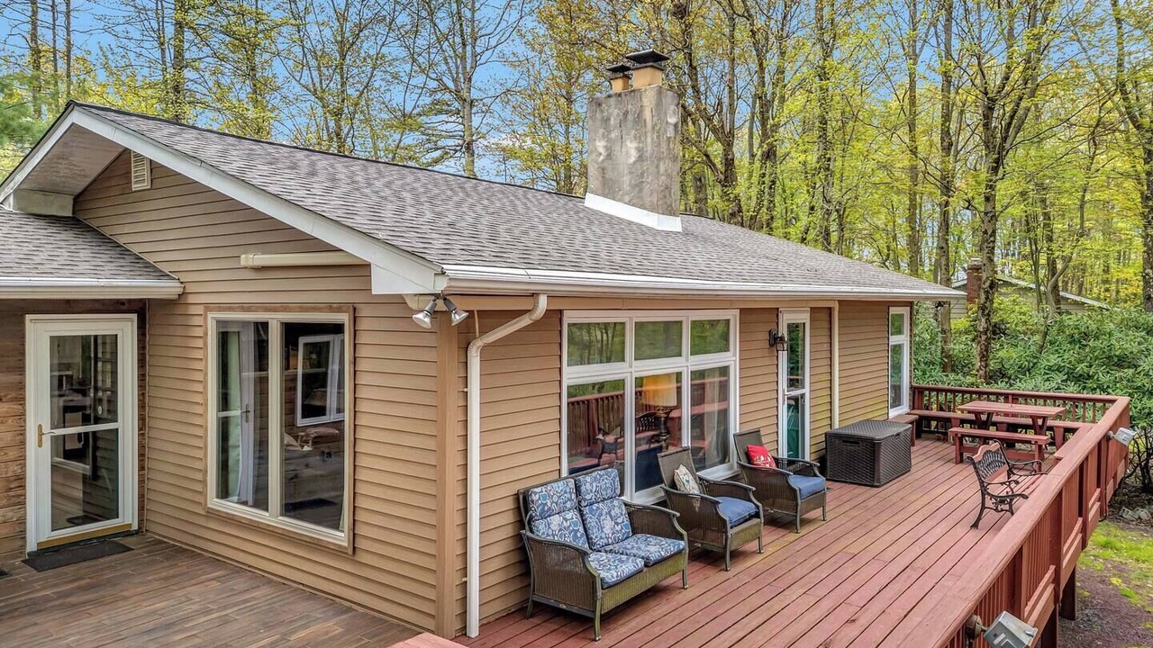 Photo of Outdoor in Long Pond