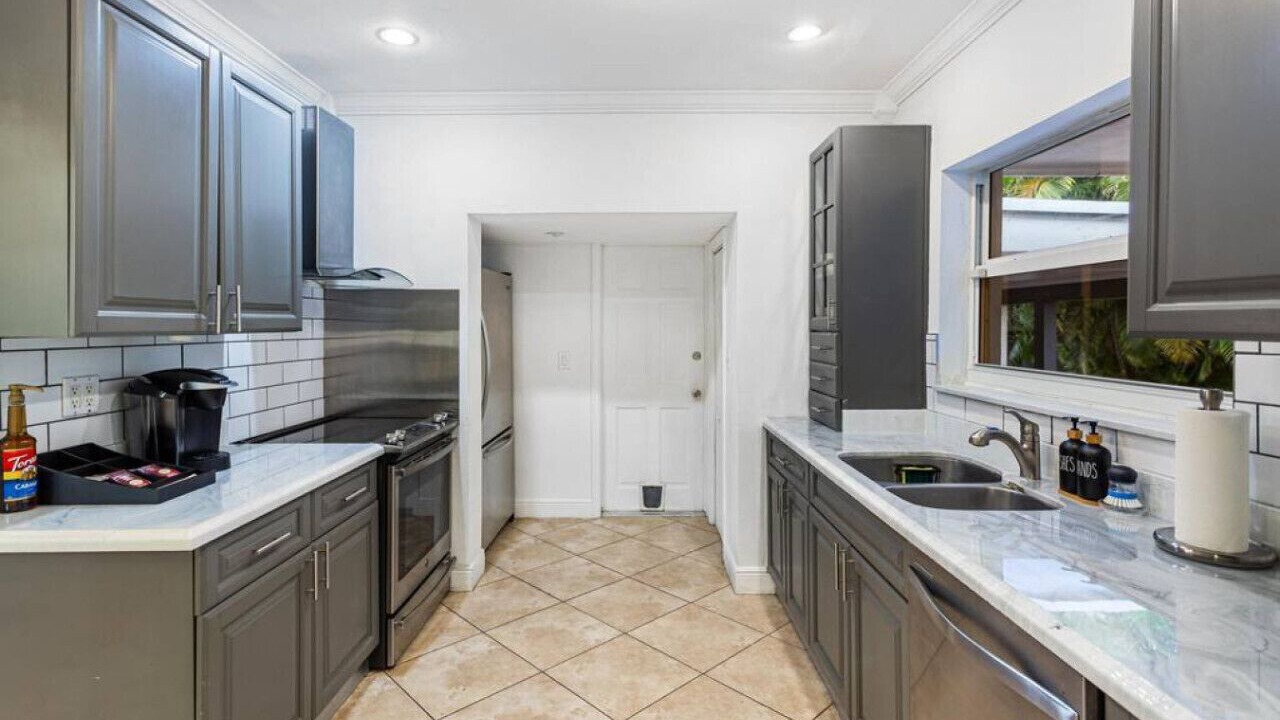 Photo of Kitchen in El Portal