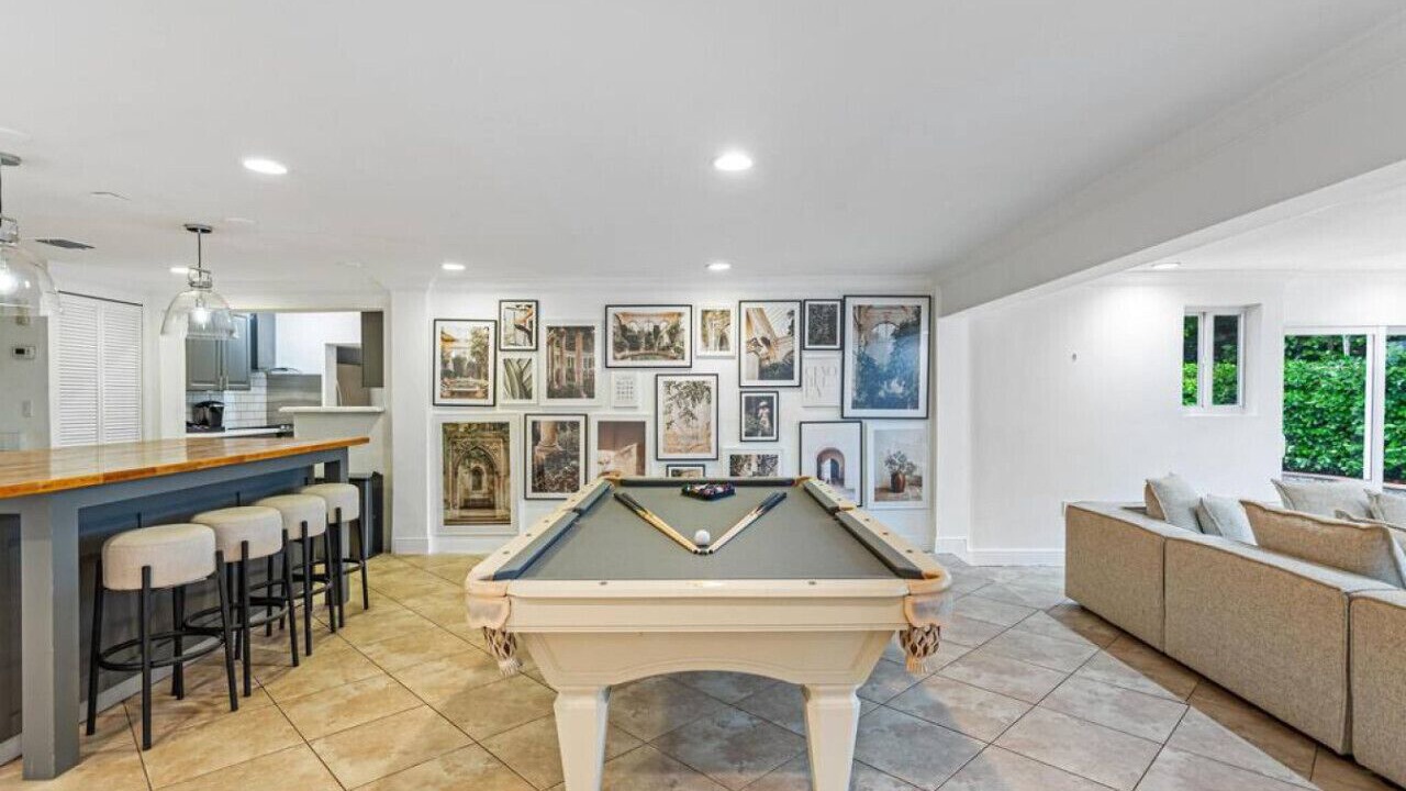 Photo of Bedroom in El Portal