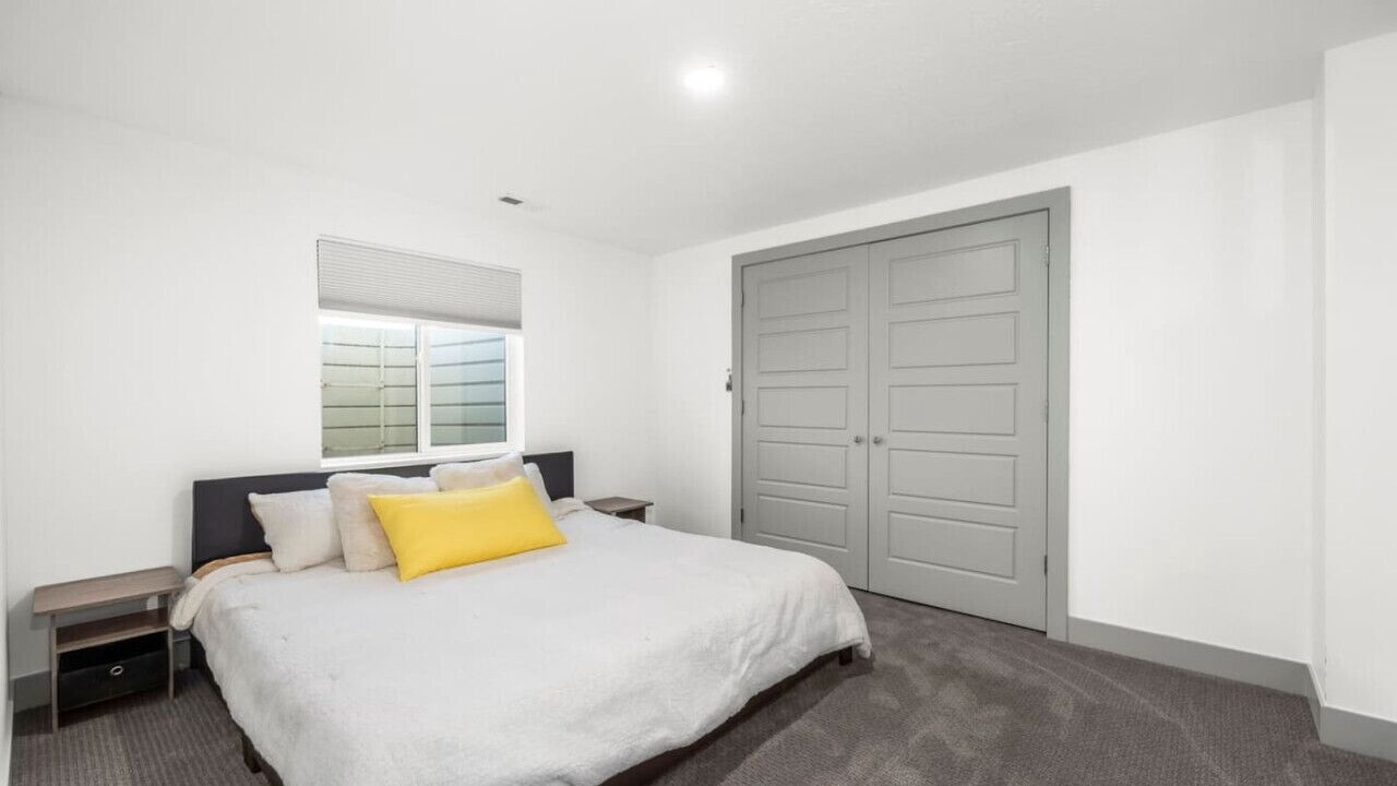Photo of Bedroom in Saratoga Springs