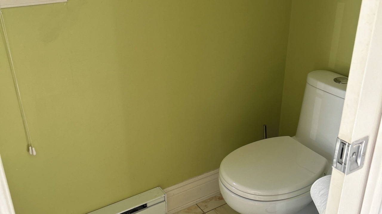 Photo of Bathroom in Laval
