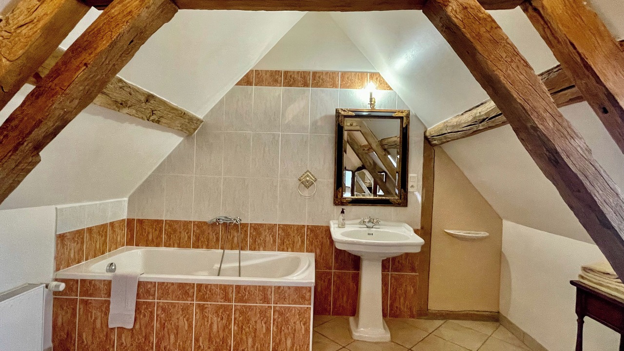 Photo of Bathroom in Pressigny-les Pins