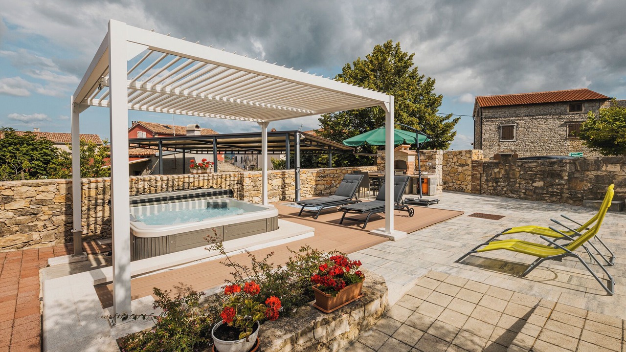 Photo of Patio Balcony in Nova Vas