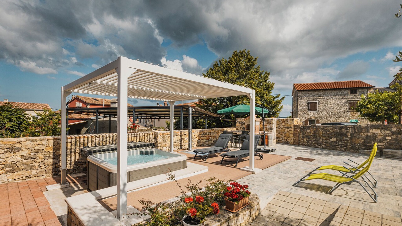 Photo of Patio Balcony in Nova Vas