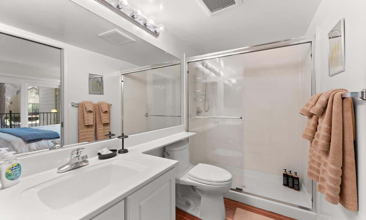Photo of Bathroom in Carnelian Woods