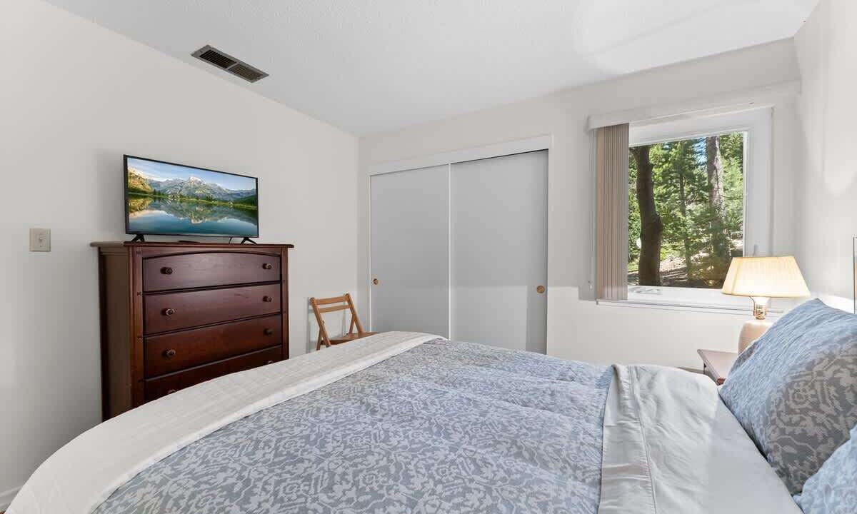 Photo of Bedroom in Carnelian Woods