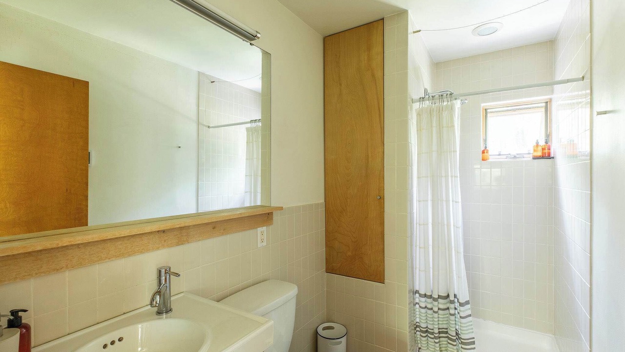 Photo of Bathroom in Chatham