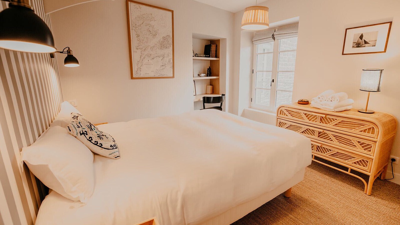 Photo of Bedroom in Pleudihen-sur-Rance
