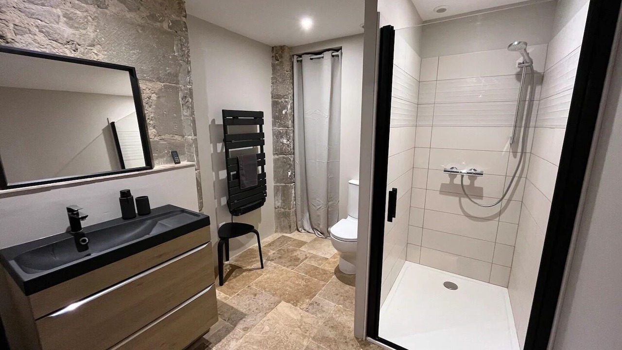 Photo of Bathroom in Alzonne