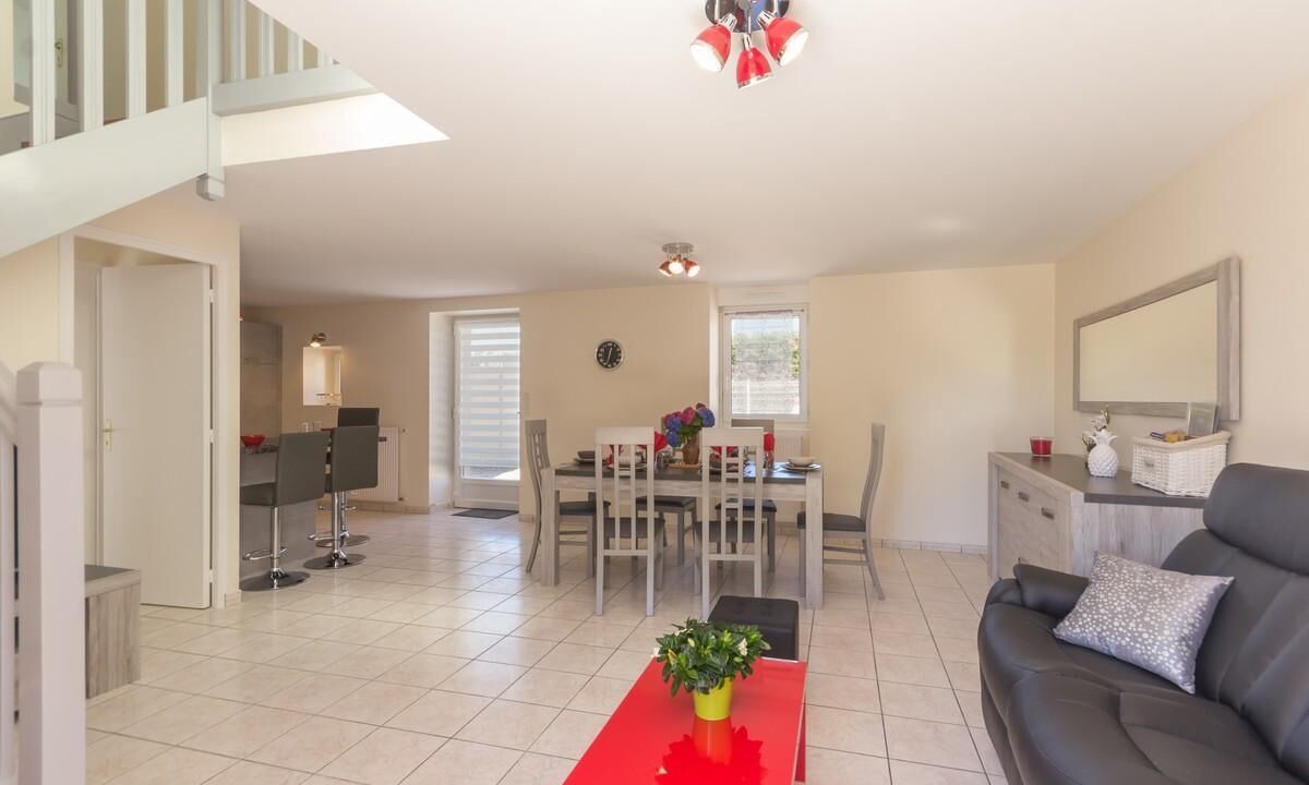 Photo of Others in Saint-Grave