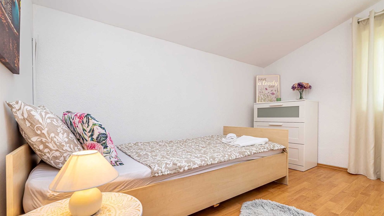 Photo of Bedroom in Kras