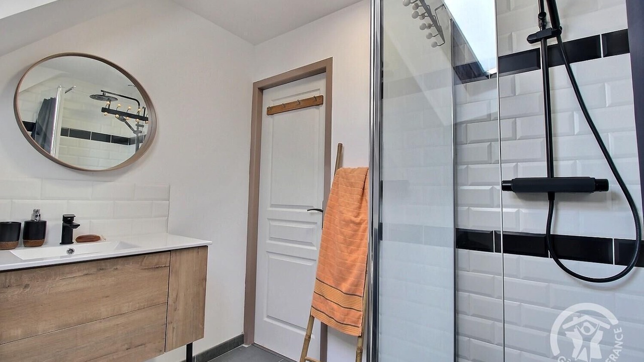 Photo of Bathroom in Plourhan