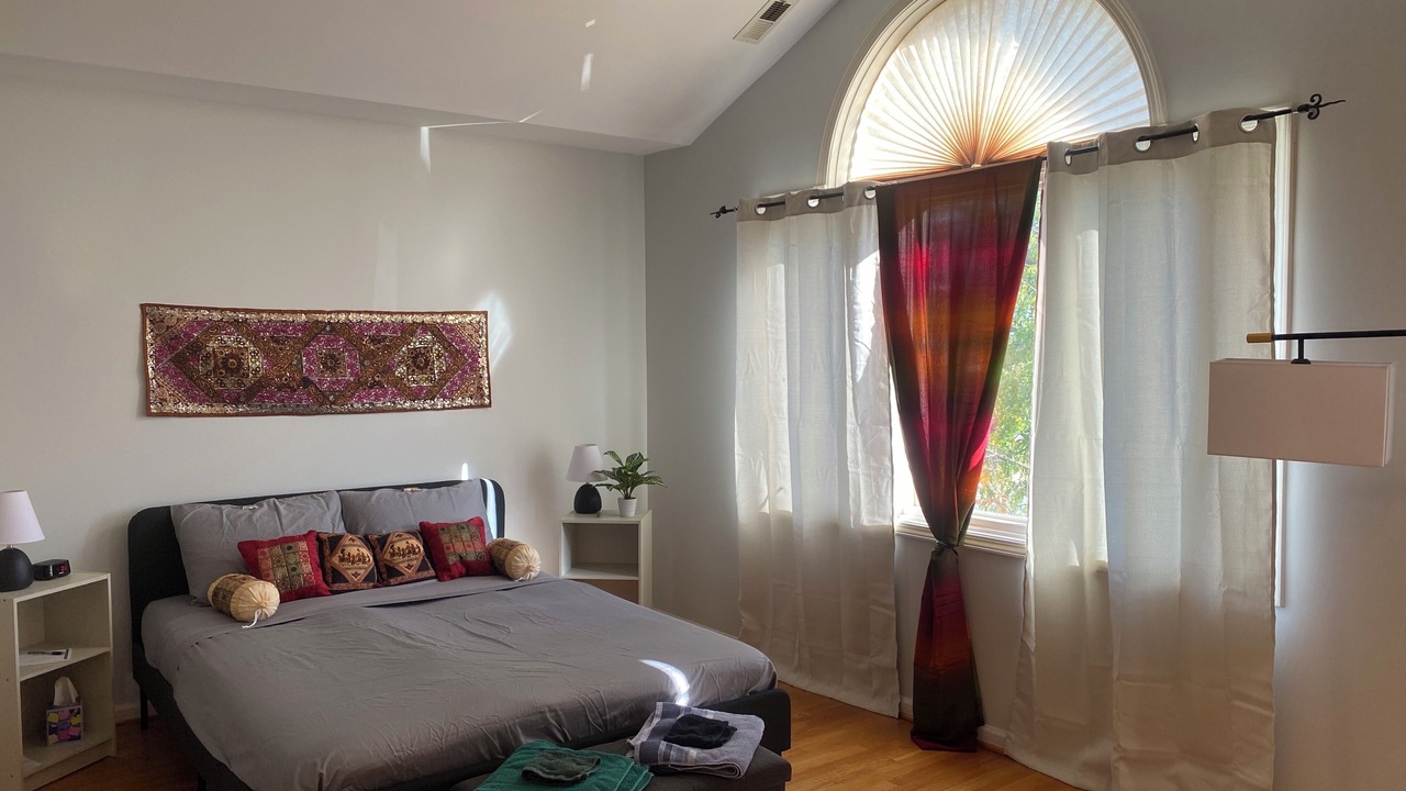 Photo of Bedroom in Irving Park
