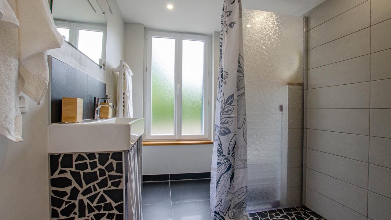 Photo of Bathroom in Brevonnes