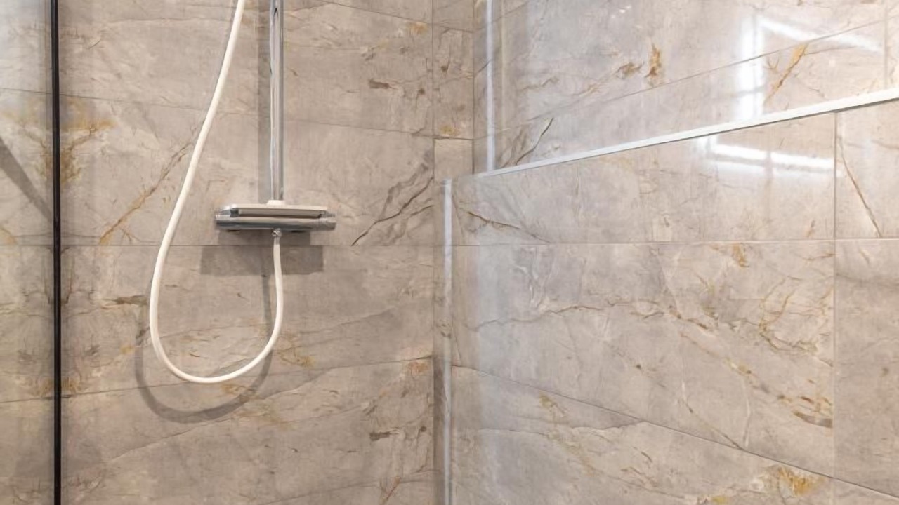 Photo of Bathroom in Aveze