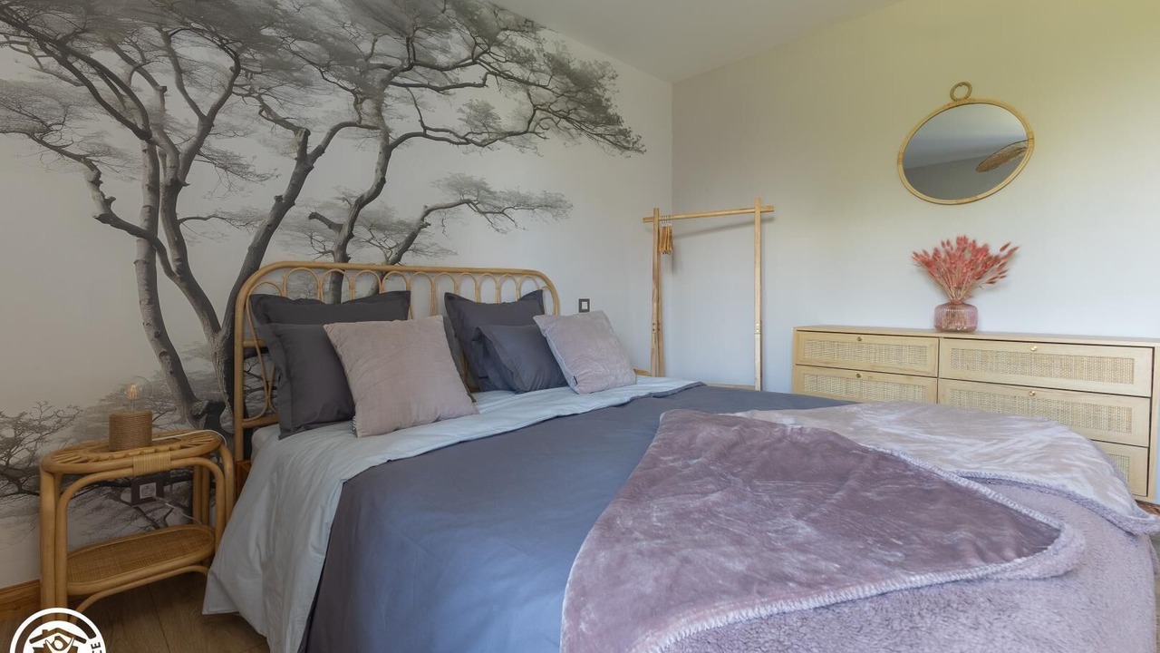 Photo of Bedroom in Aveze