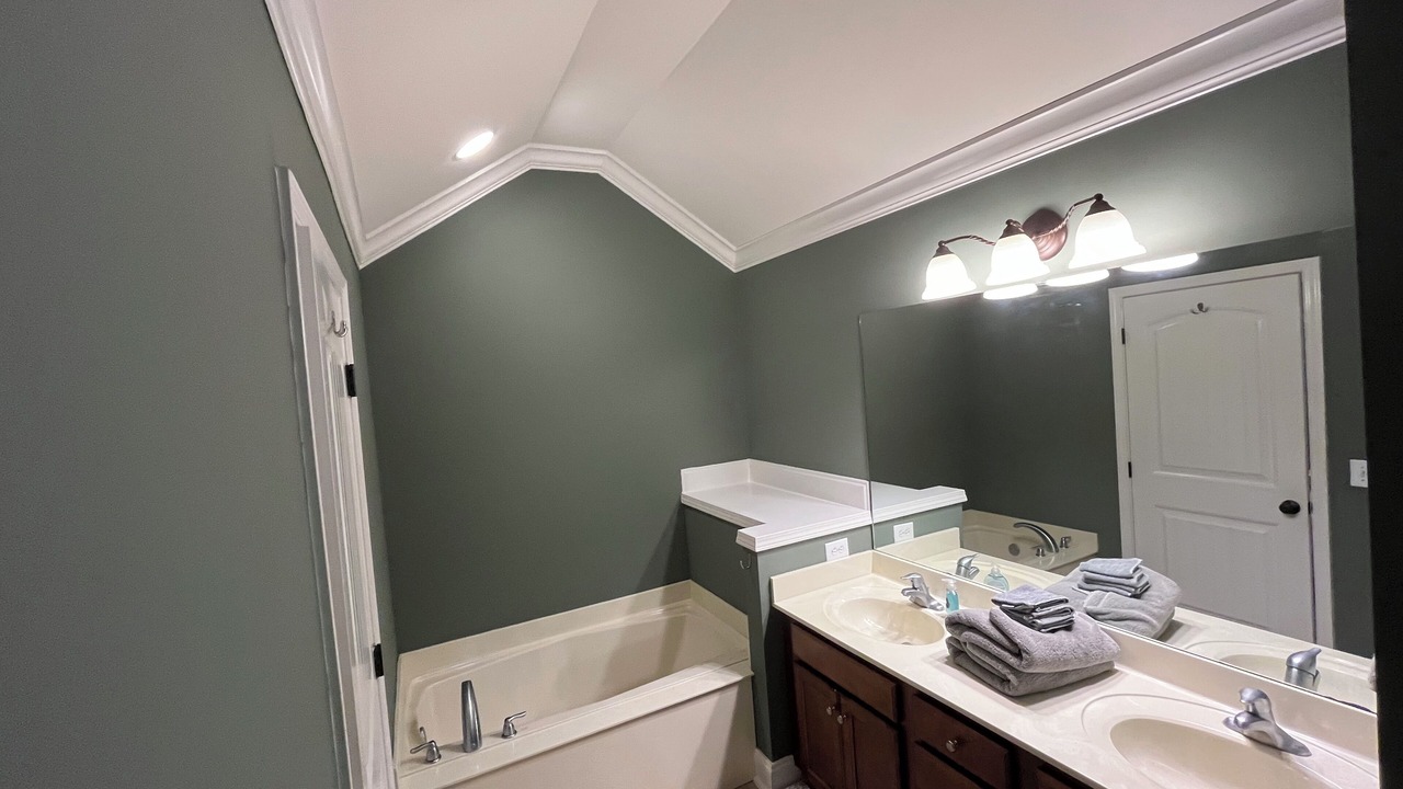 Photo of Bathroom in Auburn