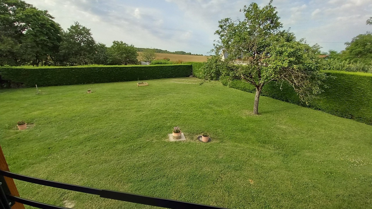 Photo of Outdoor in Luzille