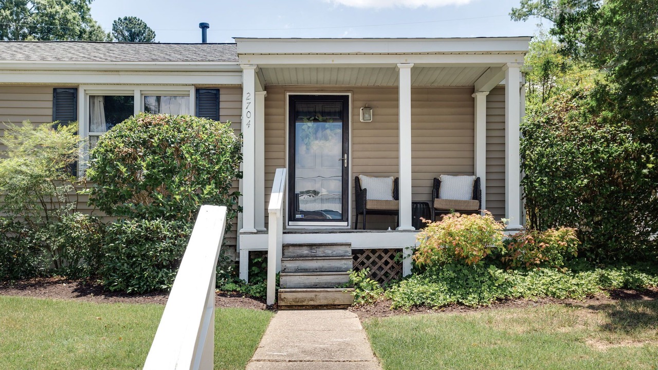 Photo of Patio Balcony in Southwest Raleigh