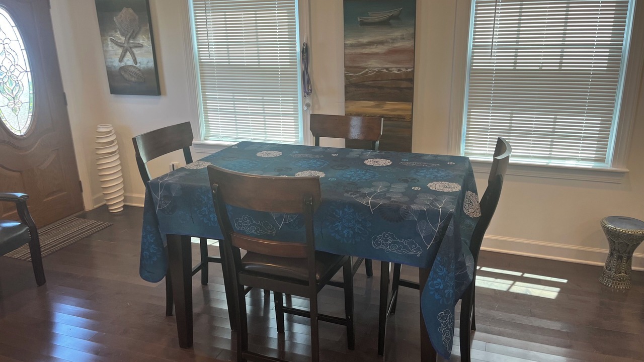 Photo of Others in Wall