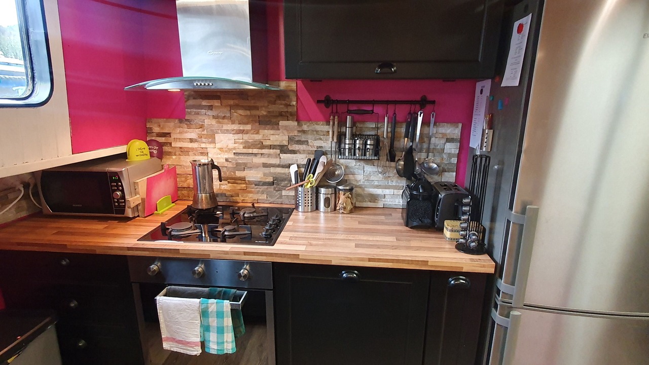 Photo of Kitchen in Plombiees-Les-Dijon