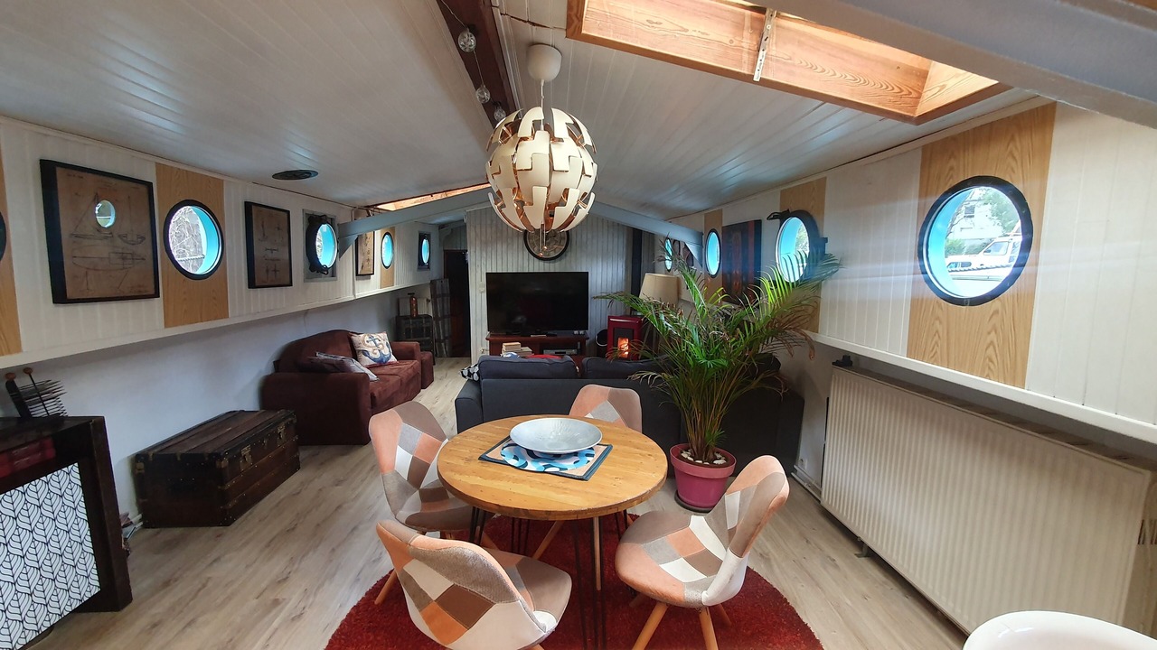 Photo of Others in Plombiees-Les-Dijon