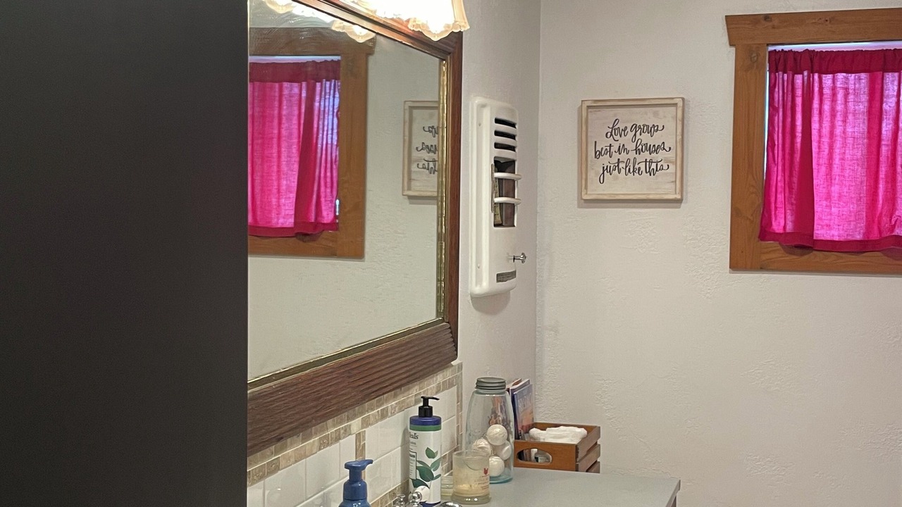 Photo of Bathroom in Blanco