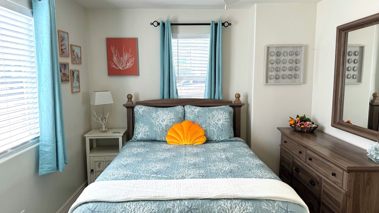 Photo of Bedroom in Downtown